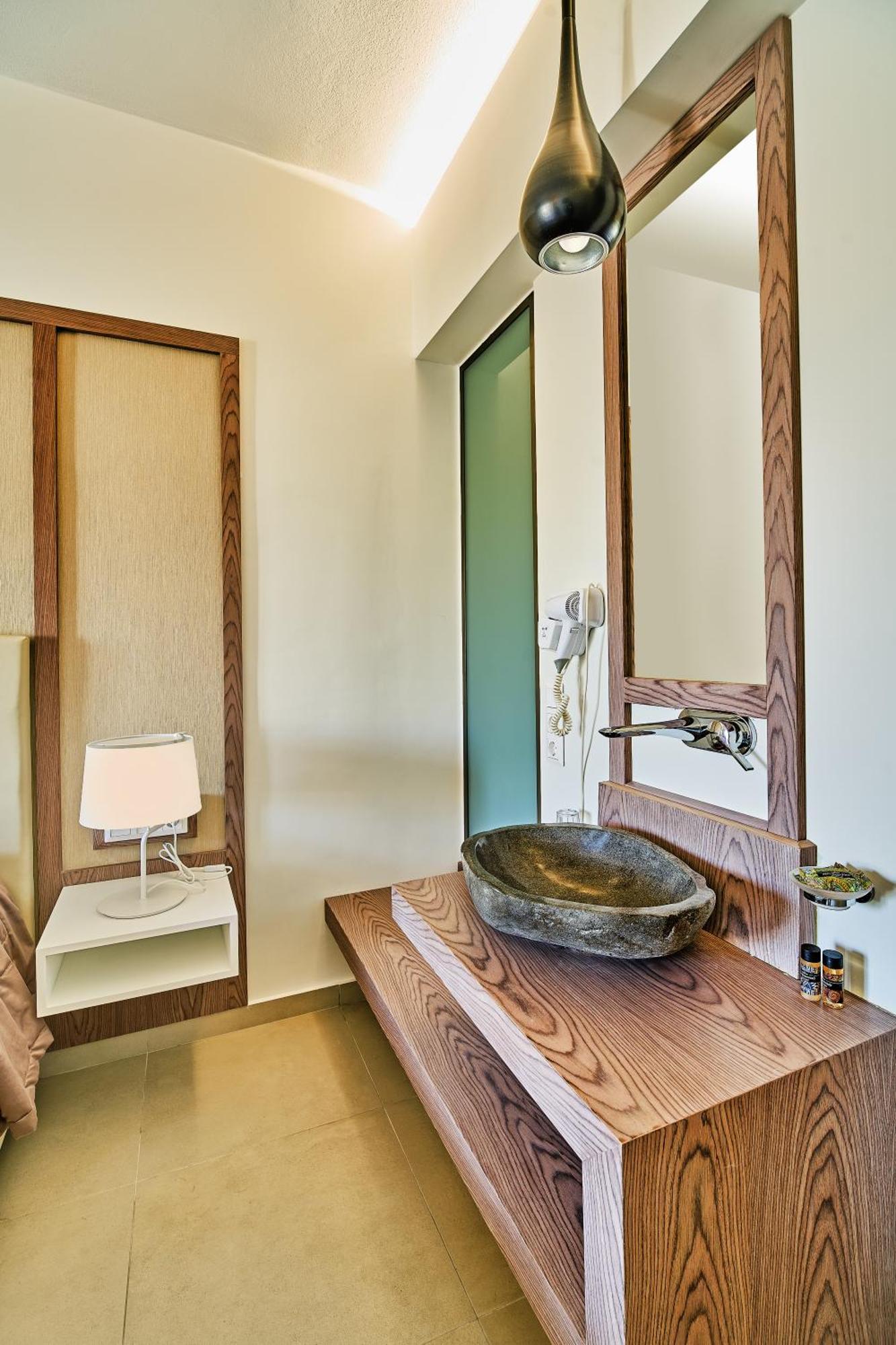 Eva Bay Hotel On The Beach - Adults Only Adelianos Kampos Rum bild