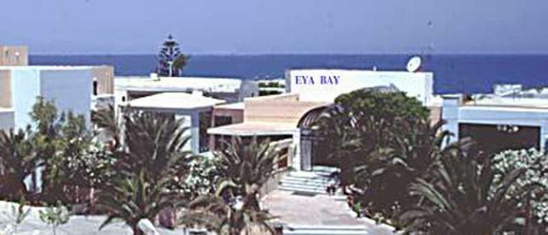 Eva Bay Hotel On The Beach - Adults Only Adelianos Kampos Exteriör bild